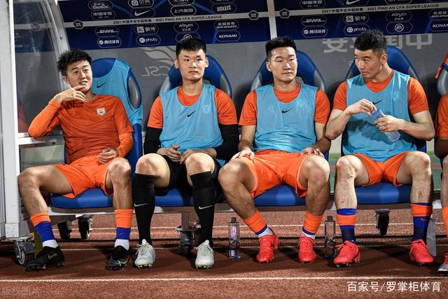 NBA球队只能有3份双向合同 崔永熙与多人竞争